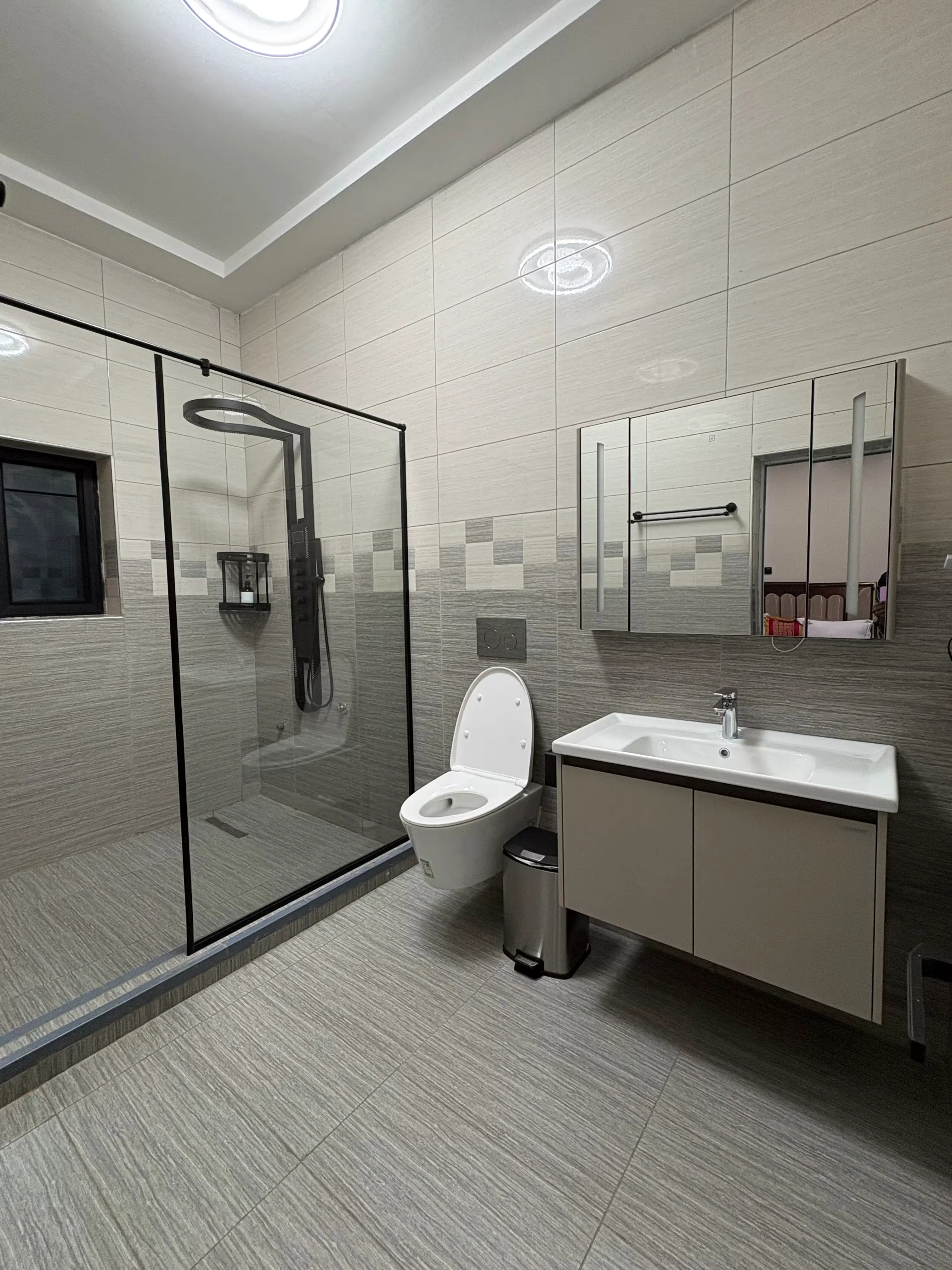 Standard Room room washroom